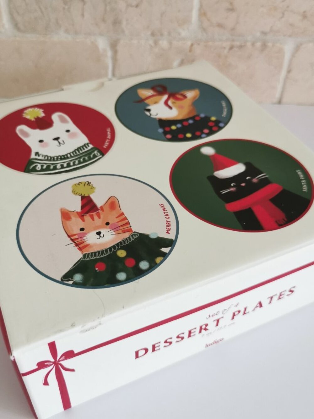 Set of 4 Cute Pets Christmas Plates Cats and Dogs Holiday Dessert Plates Set